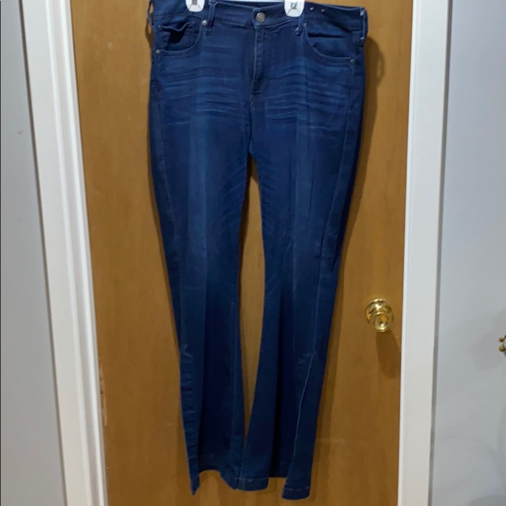 Express Flare Jeans